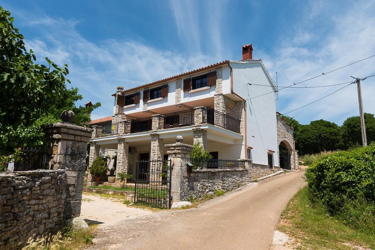 Holiday Home Kukurin Bale Zewnętrze zdjęcie